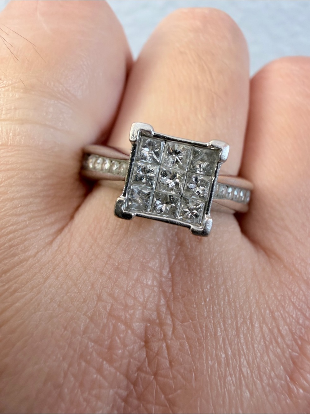 1CTTW Diamond Ring in 10k White Gold Diamond Engagement Ring